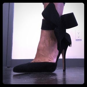 Aminah Abdul Jillil suede gorgeous heels-size 10